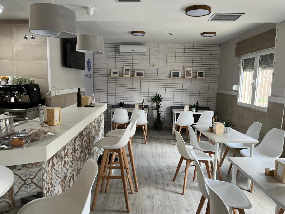 Hostal 82 Olías del Rey المظهر الخارجي الصورة