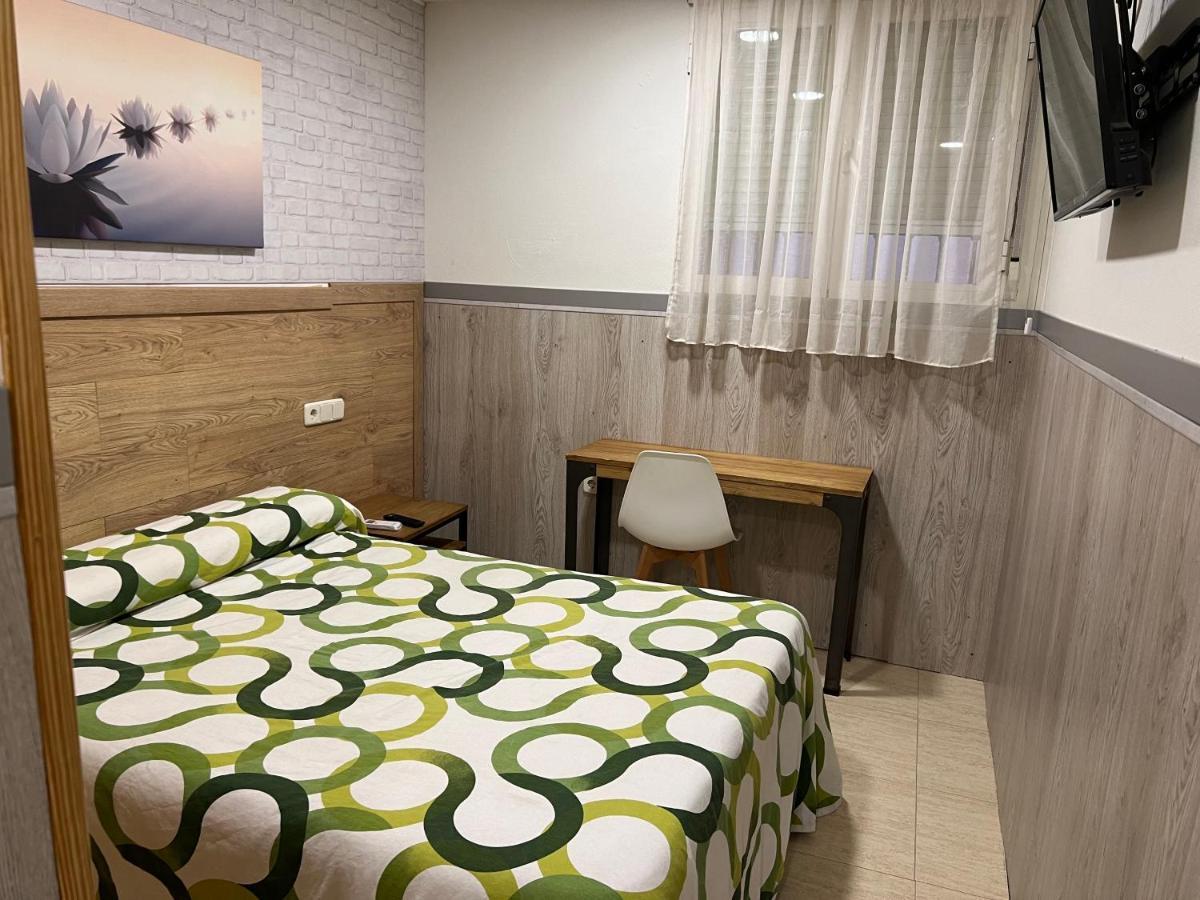 Hostal 82 Olías del Rey المظهر الخارجي الصورة
