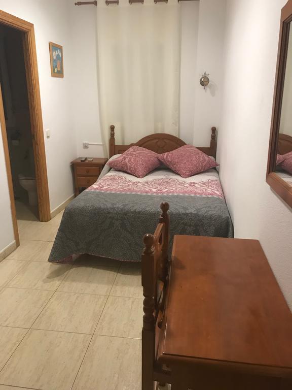 Hostal 82 Olías del Rey المظهر الخارجي الصورة
