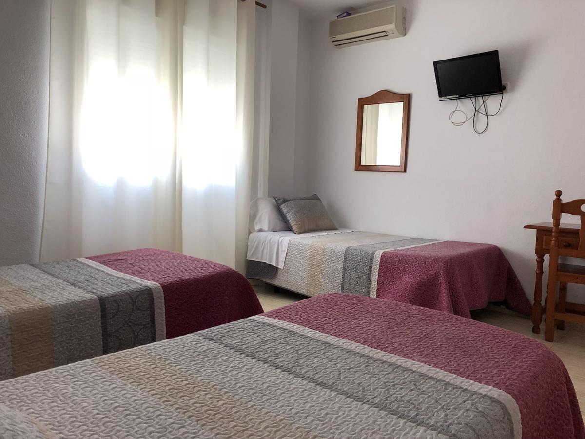 Hostal 82 Olías del Rey المظهر الخارجي الصورة