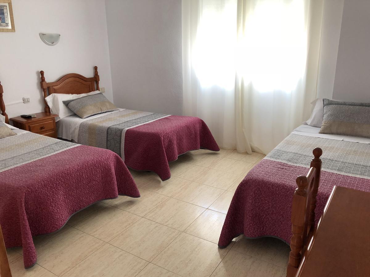 Hostal 82 Olías del Rey المظهر الخارجي الصورة