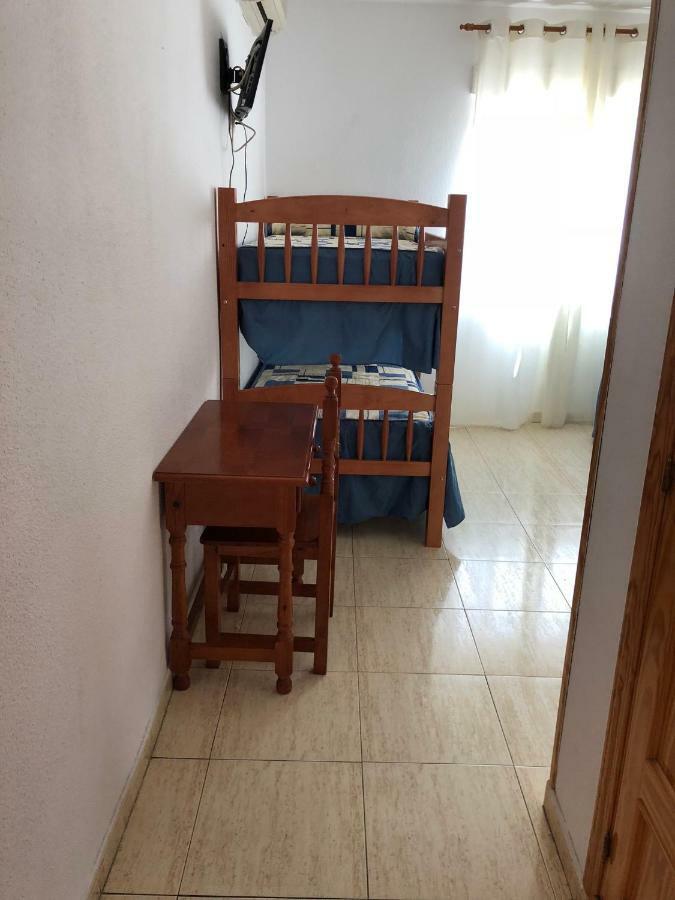 Hostal 82 Olías del Rey المظهر الخارجي الصورة